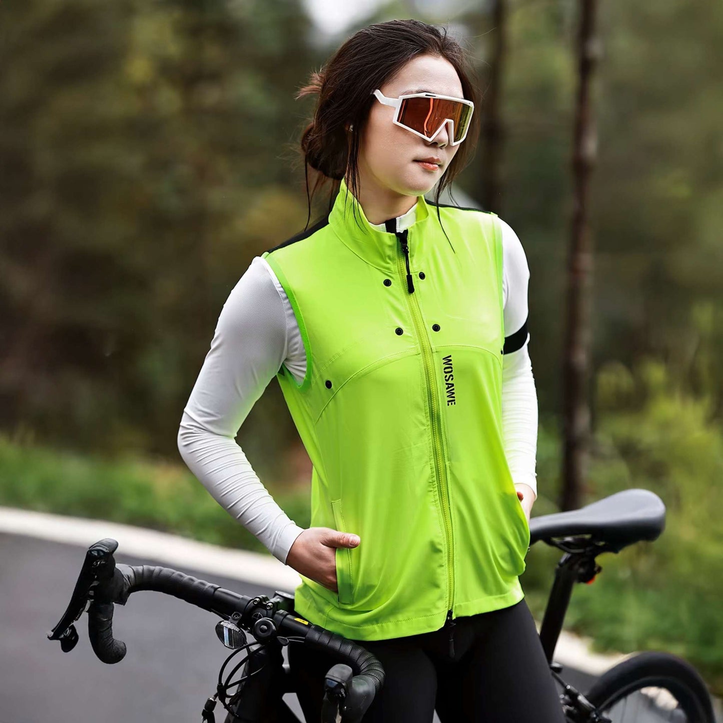 CycloneFlex Convertible Cycling Jacket - Woman's